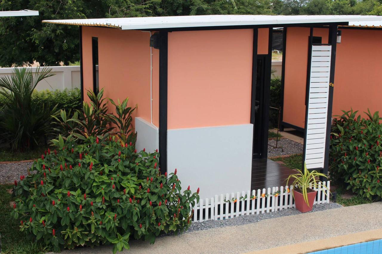 Ban Sumalai Hotel Rayong Exterior photo
